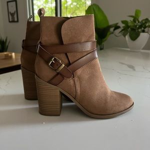 Madden Girl Size 7 Brown Booties
